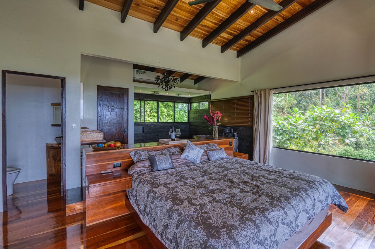 Beauty Villa- Ocean View in Uvita