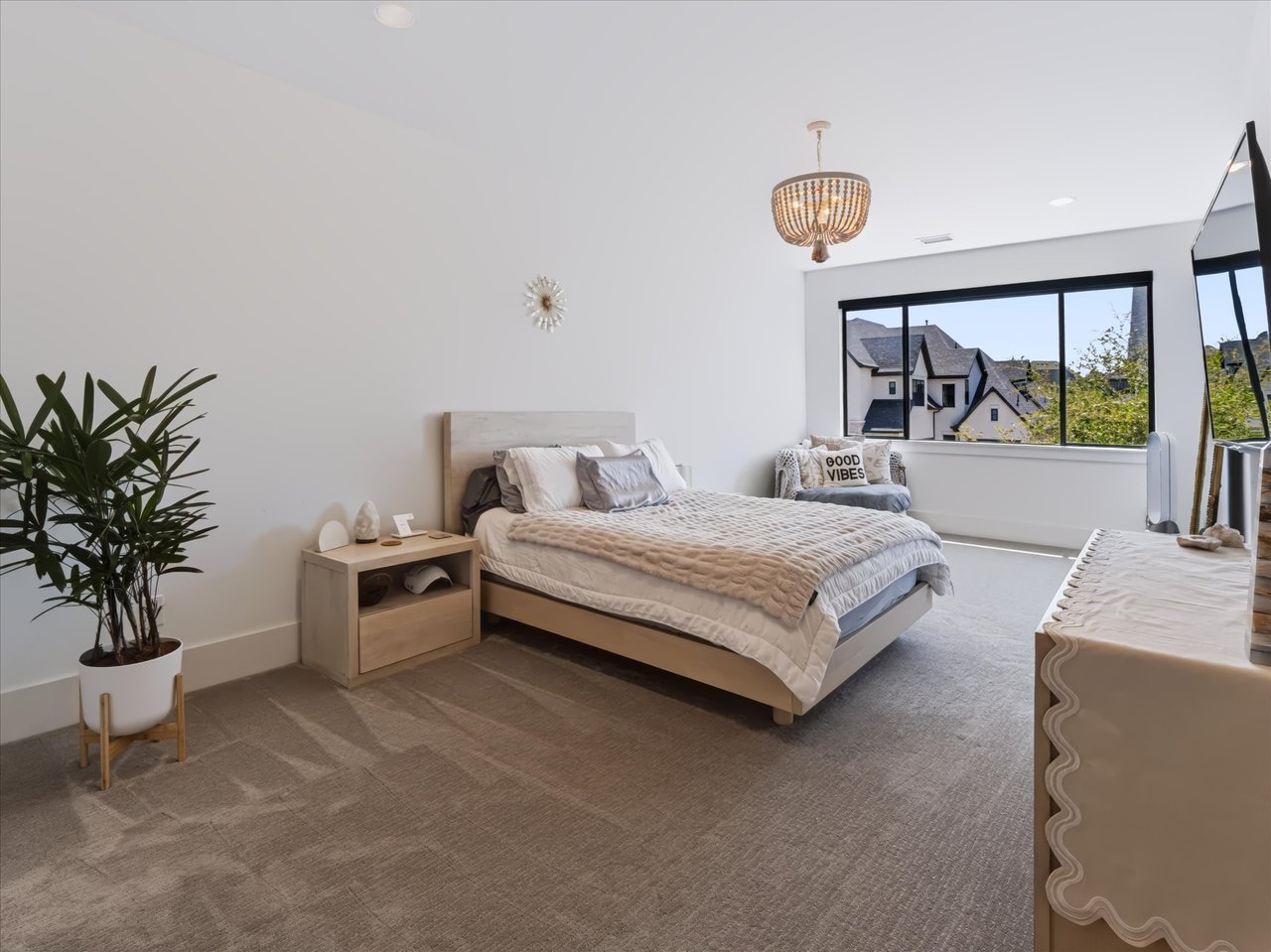 1300 Buckskin Trail
