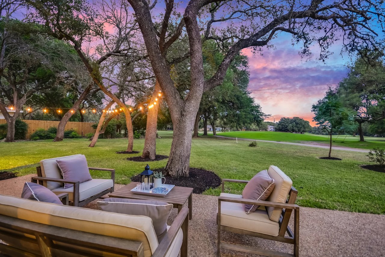 Golf Course Grandeur - 9112 Balcones Club Drive