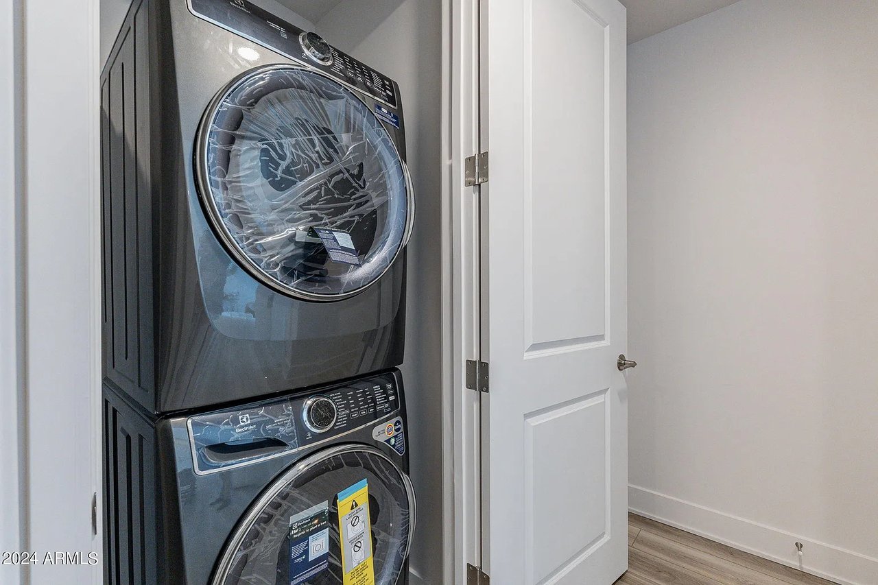 3131 N CENTRAL Avenue, 5022, Phoenix Unit: 5022