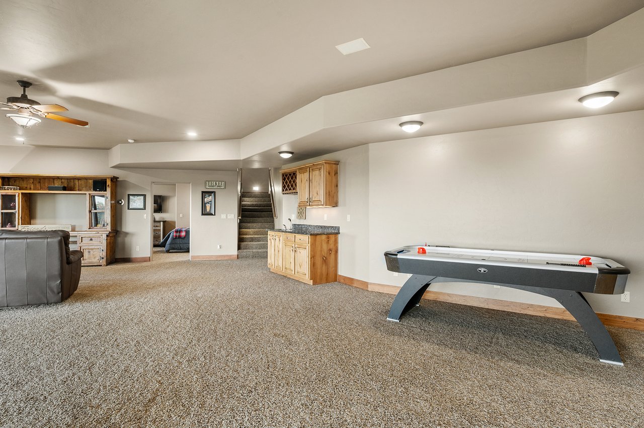 2700 W BUTTERFLY Ridge