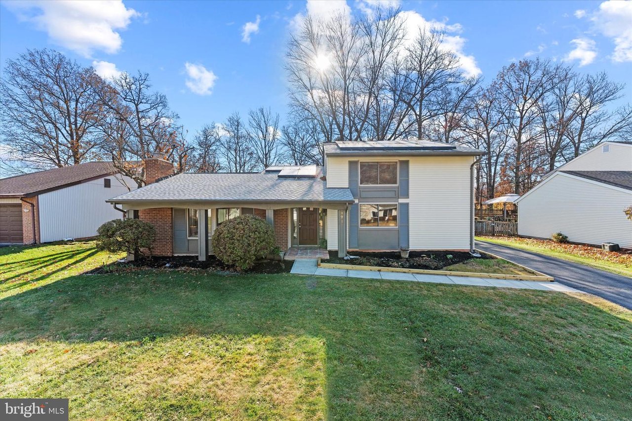 421 Sugarland Run Dr