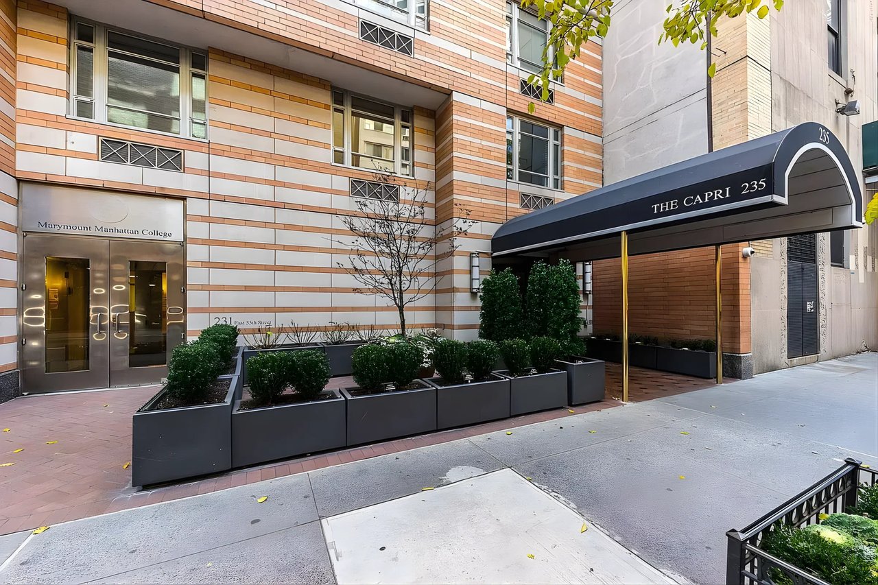 235 East 55th Street #PHB