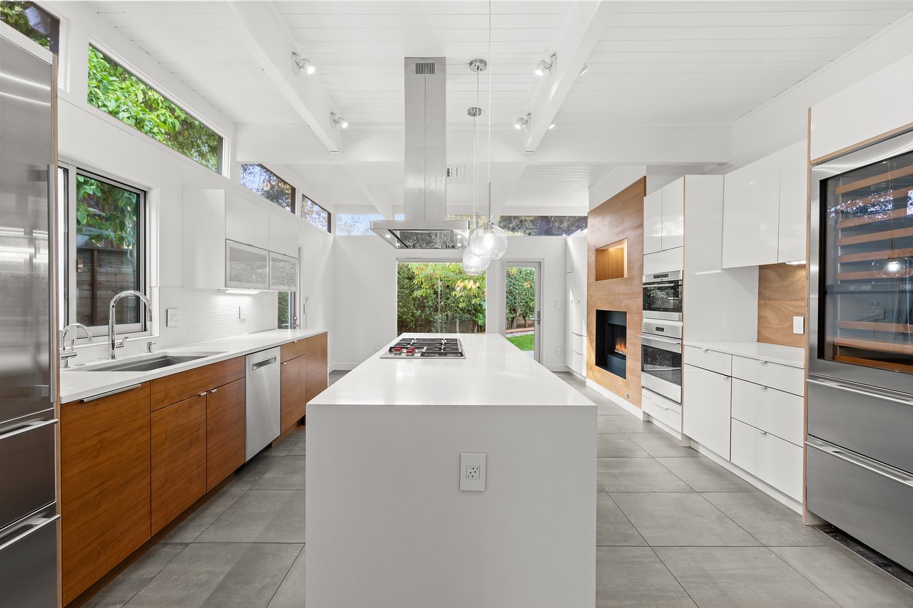 3502 Arbutus Ave, Palo Alto, CA 94303