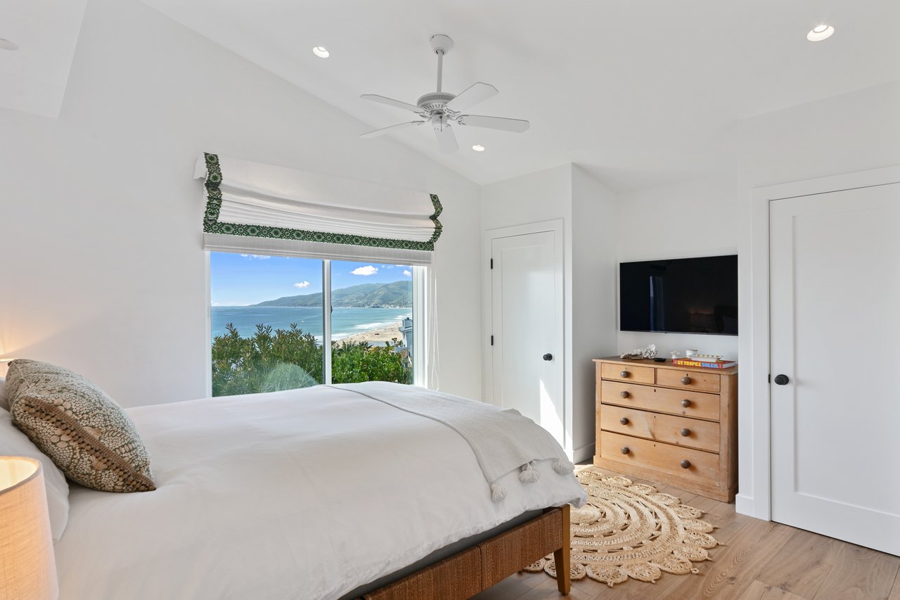 Zuma Bay Villa Lease