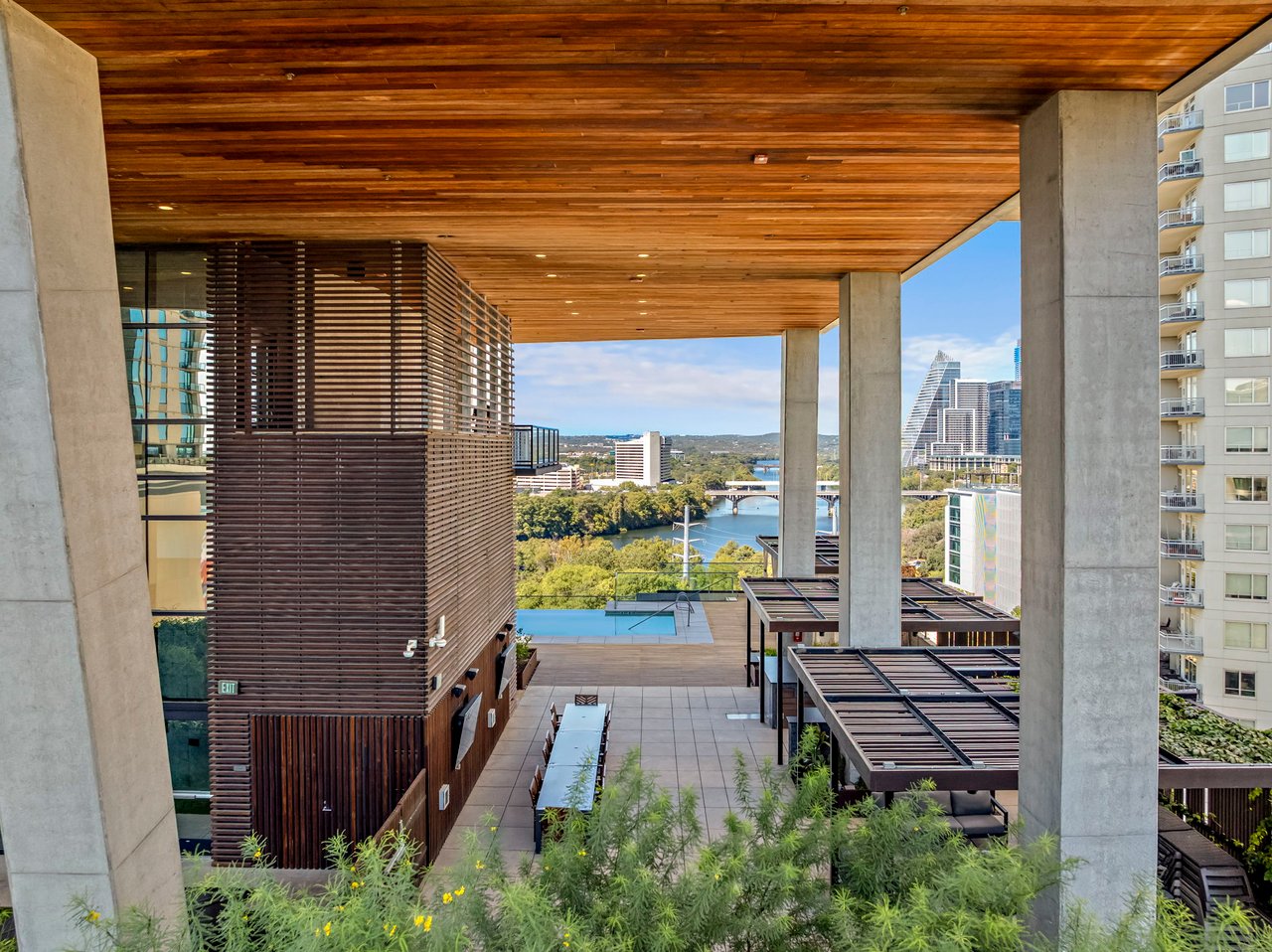 70 Rainey Street #2701 | DOWNTOWN