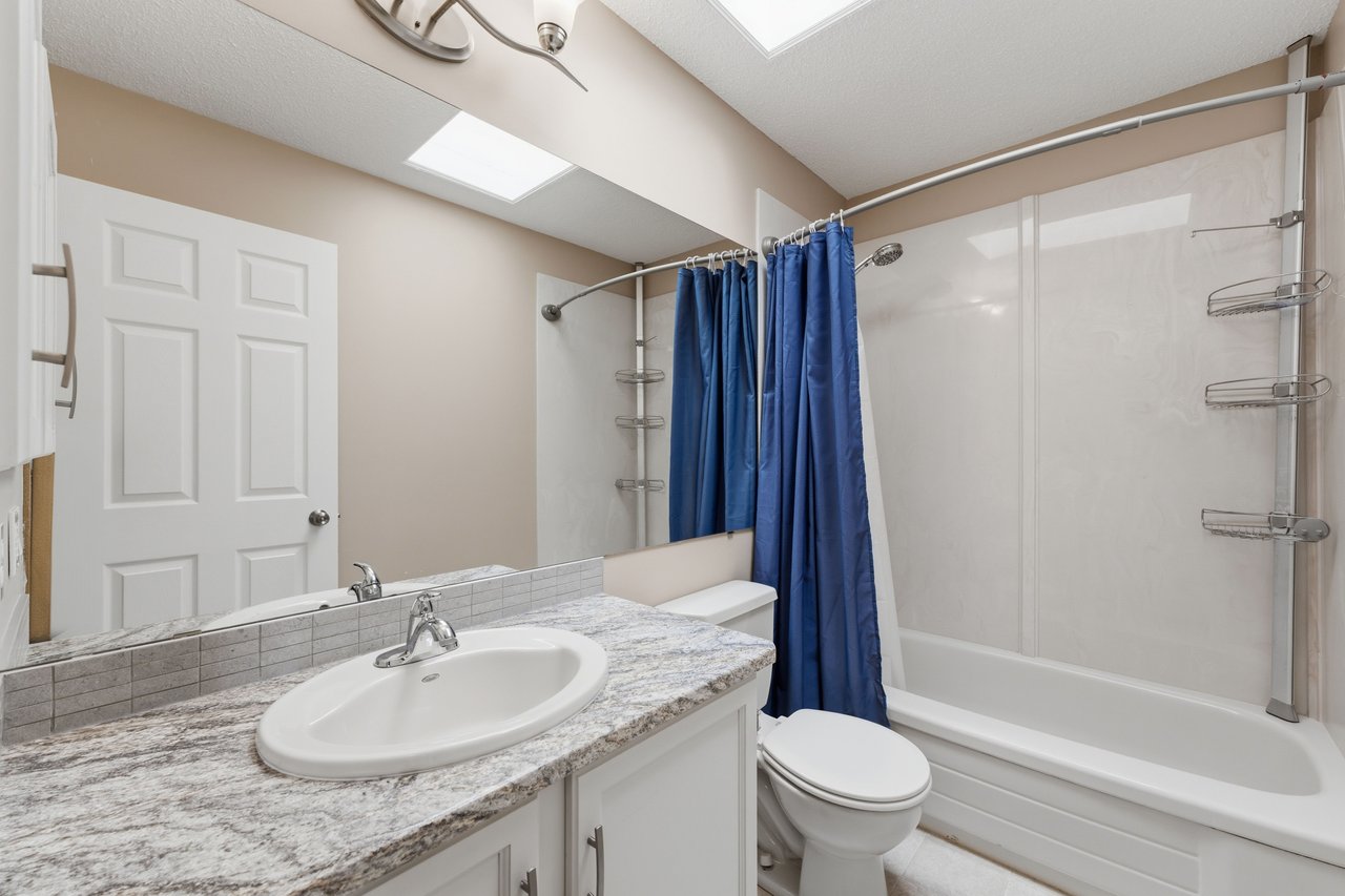 88 Sunmeadows Road SE