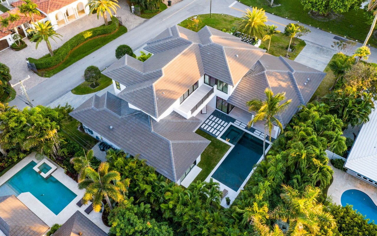 Billionaire Behind Rockstar Energy Drink Selling Florida Homes for $71.5 Million