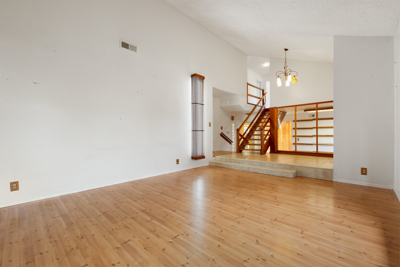 2243 Newquist Ct