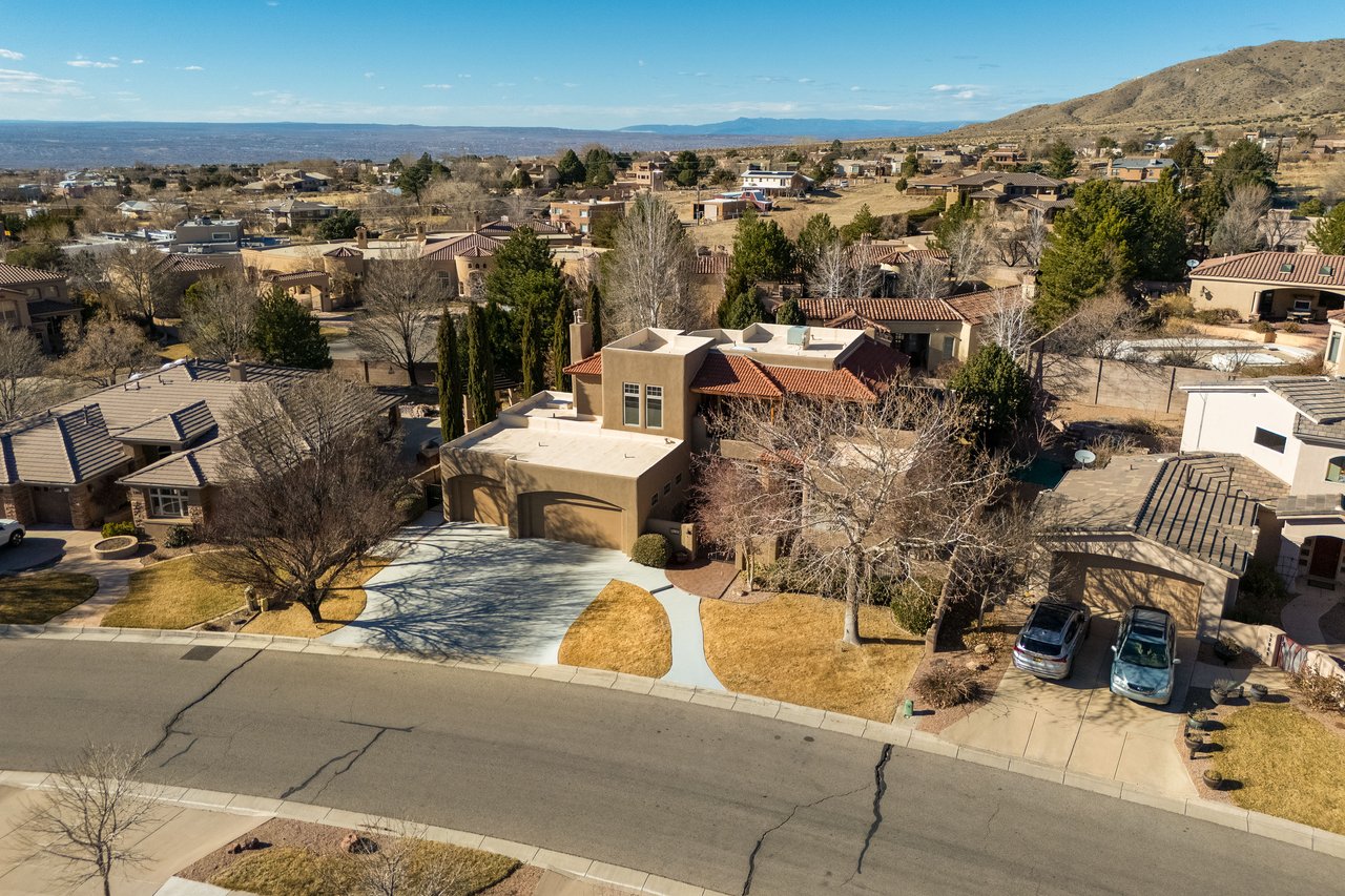 12053 Irish Mist Rd NE