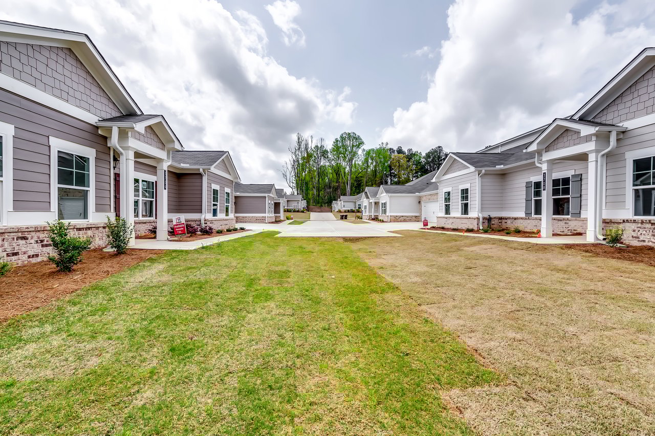 3855 Shelleydale Dr