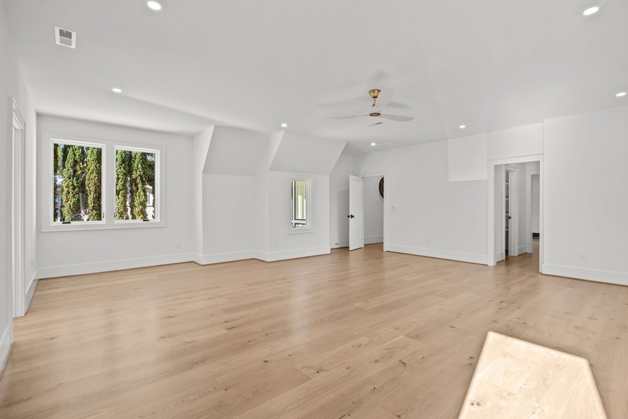 2419 Medway Dr