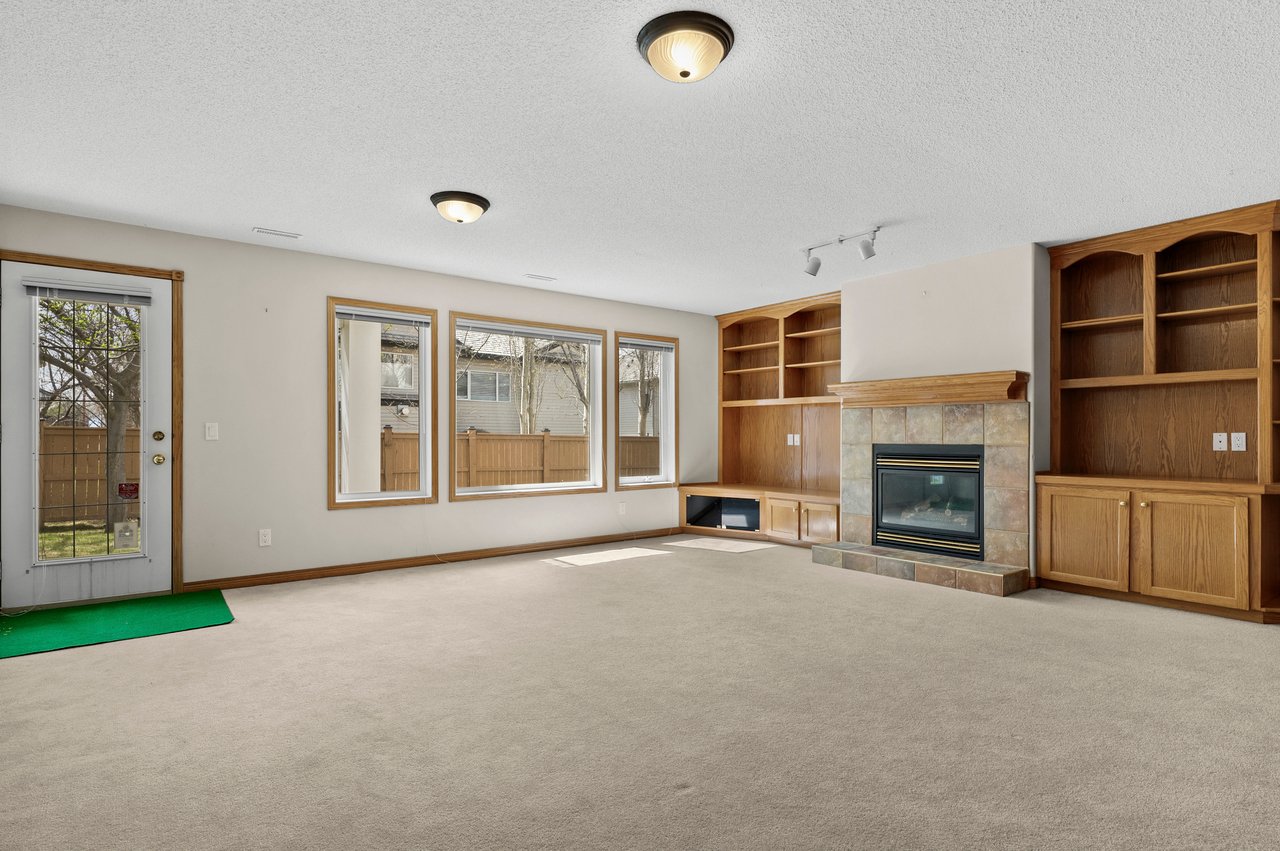 122 Rocky Ridge Villas NW