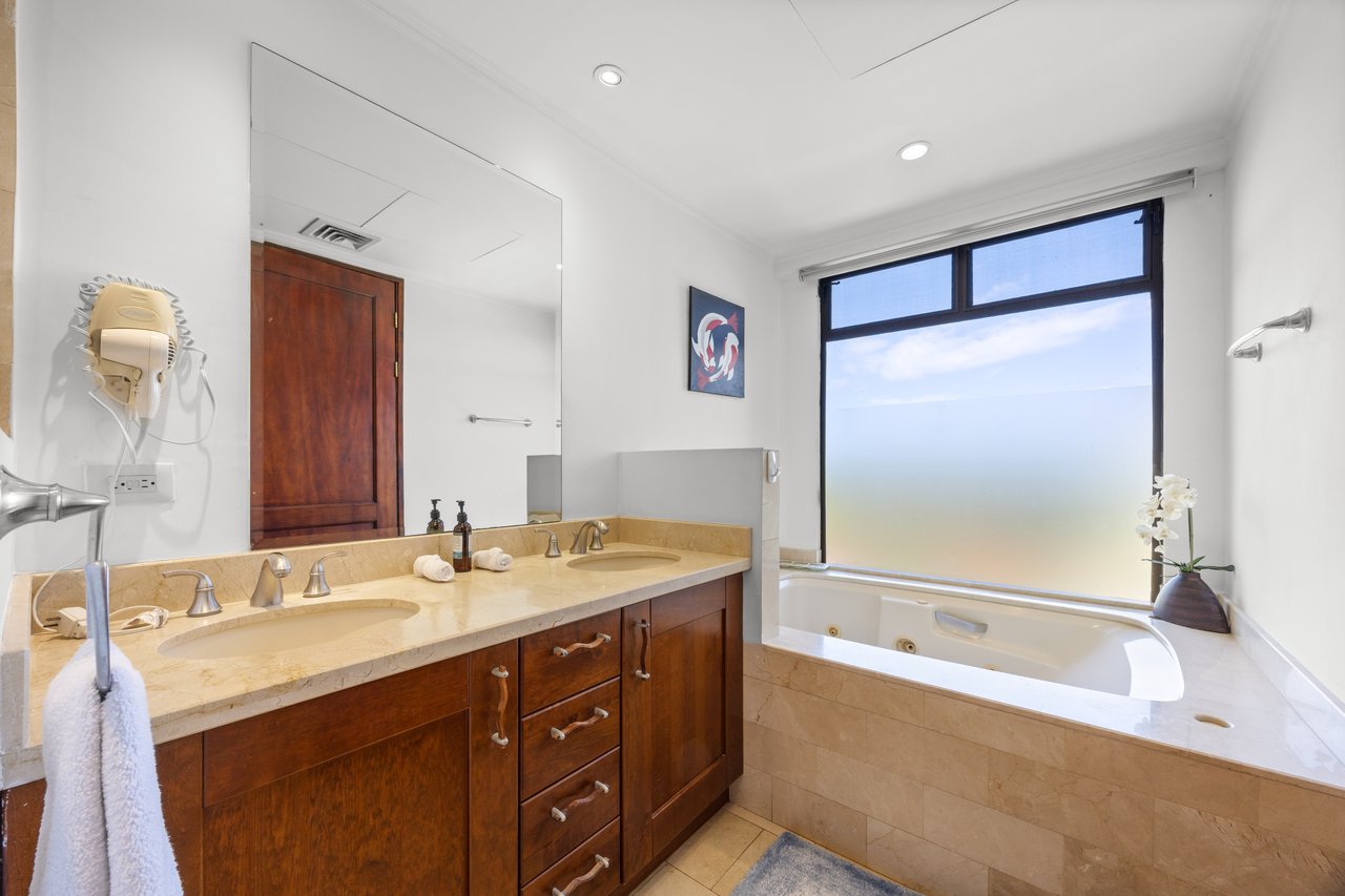 Carao T1-5 | Ocean-View Penthouse with Loft in Reserva Conchal