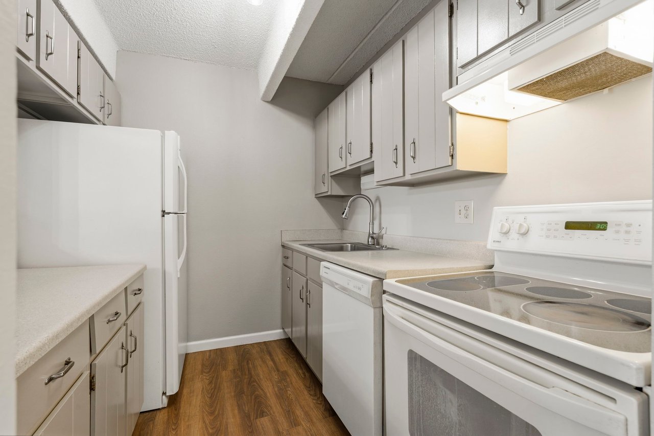 8060 E Girard Avenue Unit #612