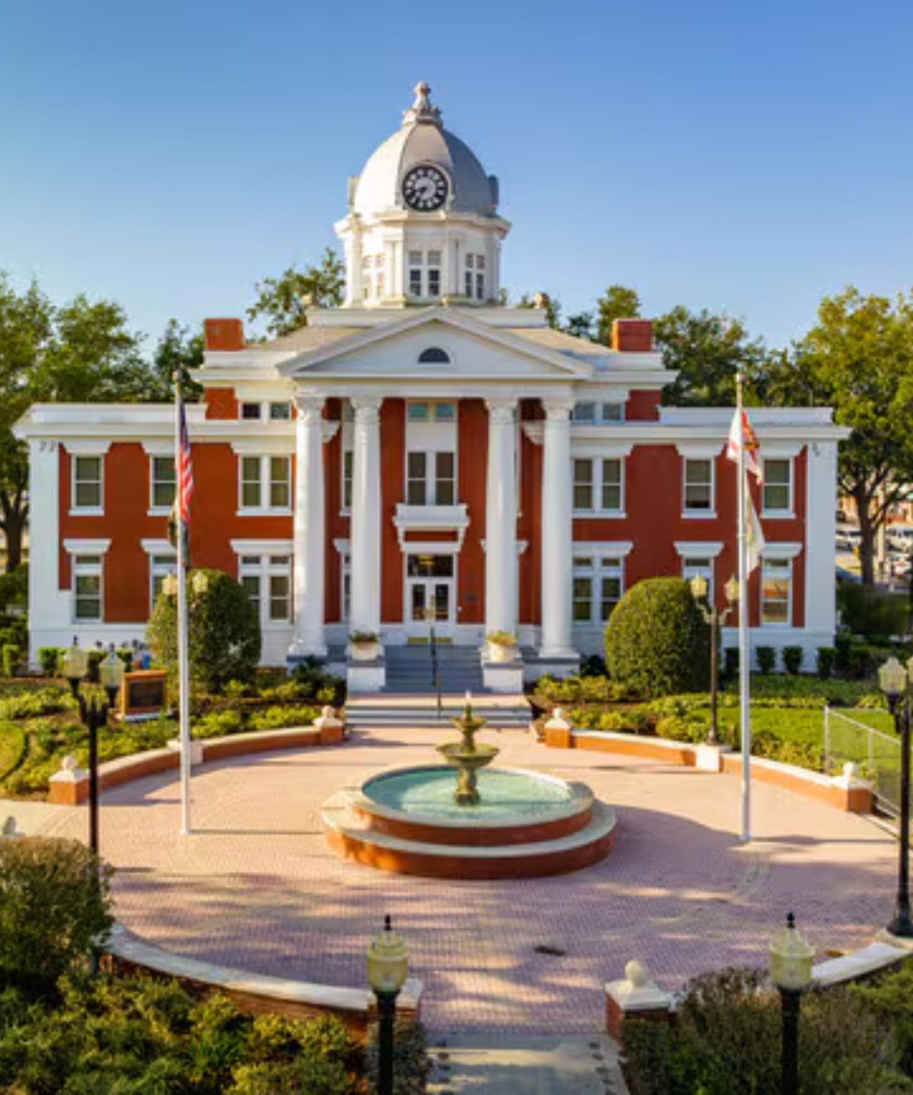 The Dade City Relocation Guide