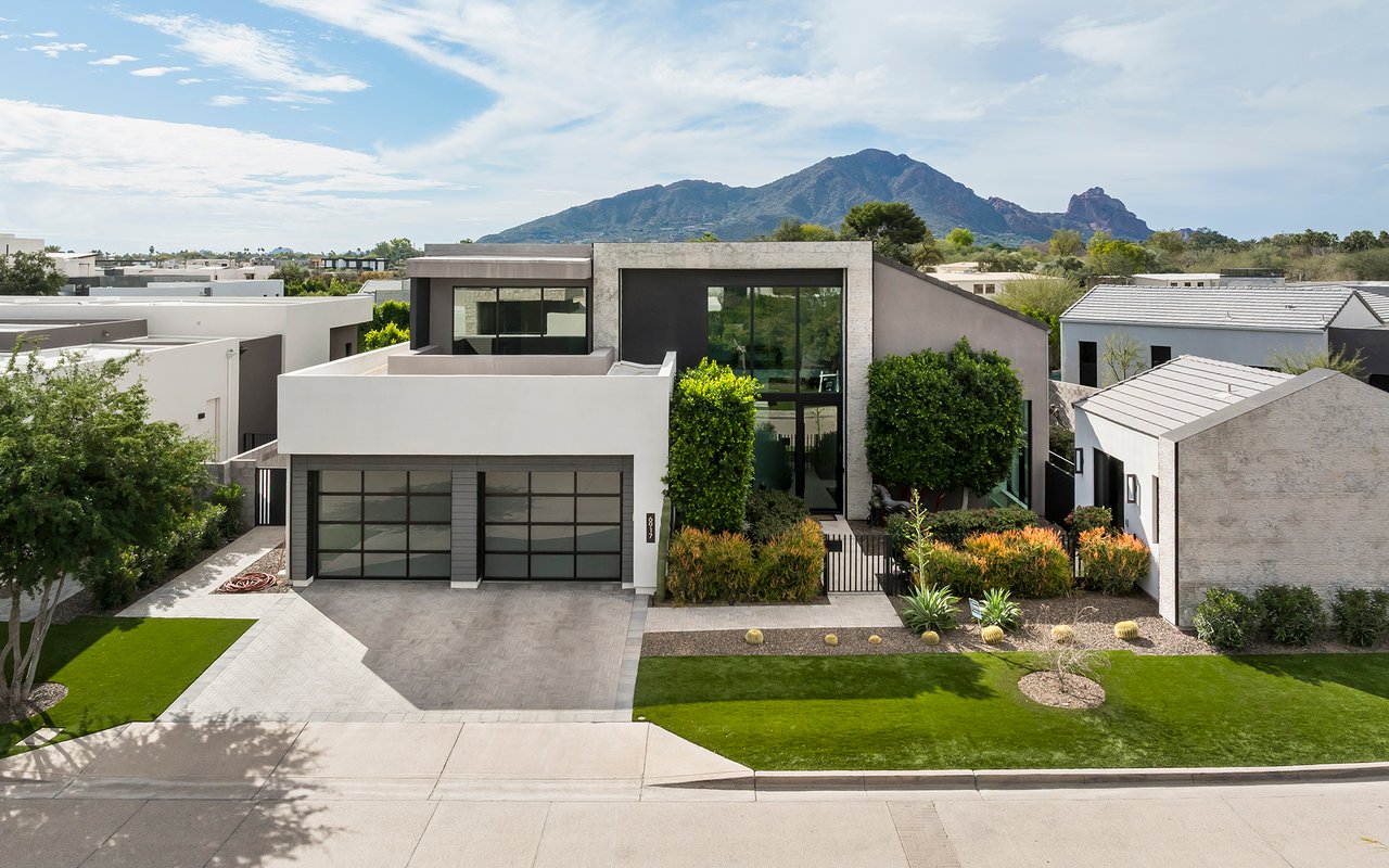 6917 E CACTUS WREN Road