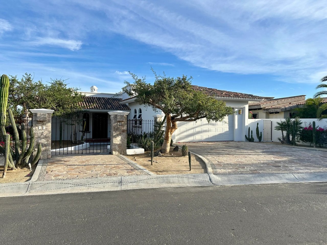 Discover Cabo Del Sol real estate with ocean views, golf access, resort amenities, and luxury homes in Los Cabos