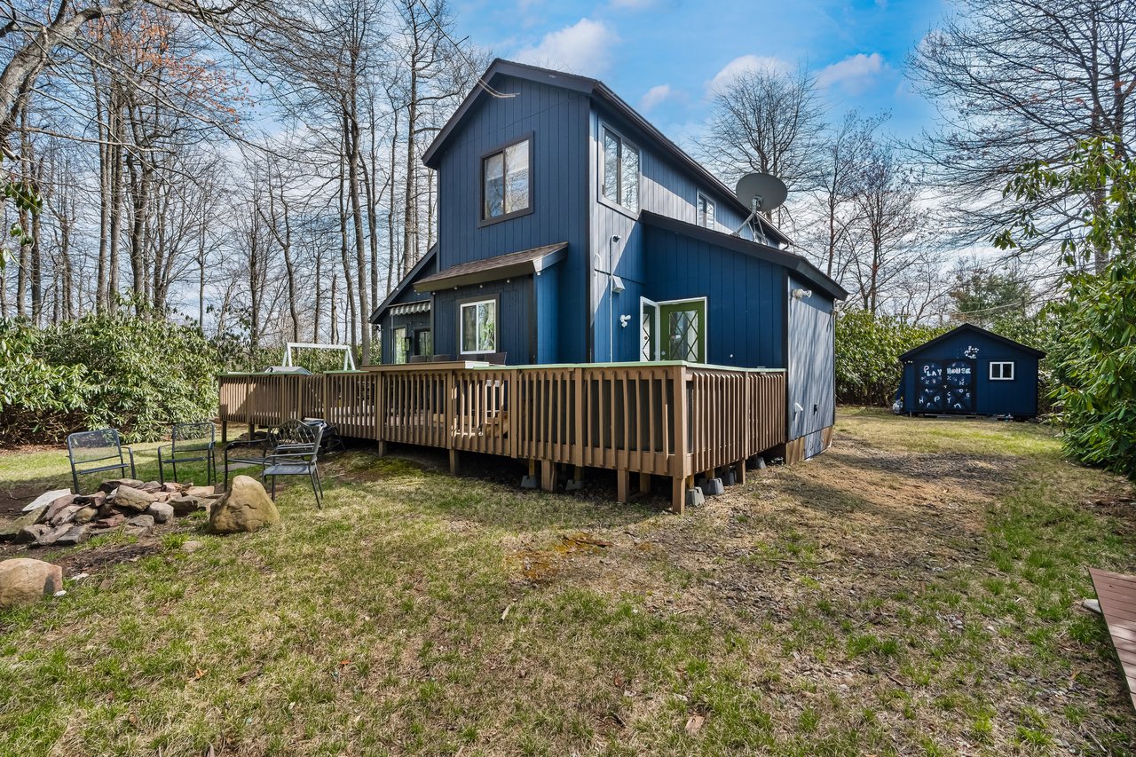 112 Crazy Horse Court