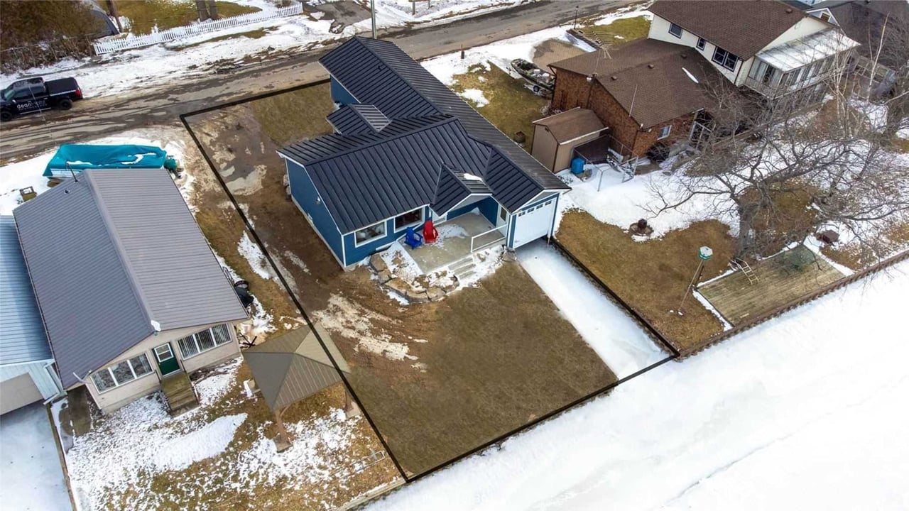 36 Dickinson Avenue