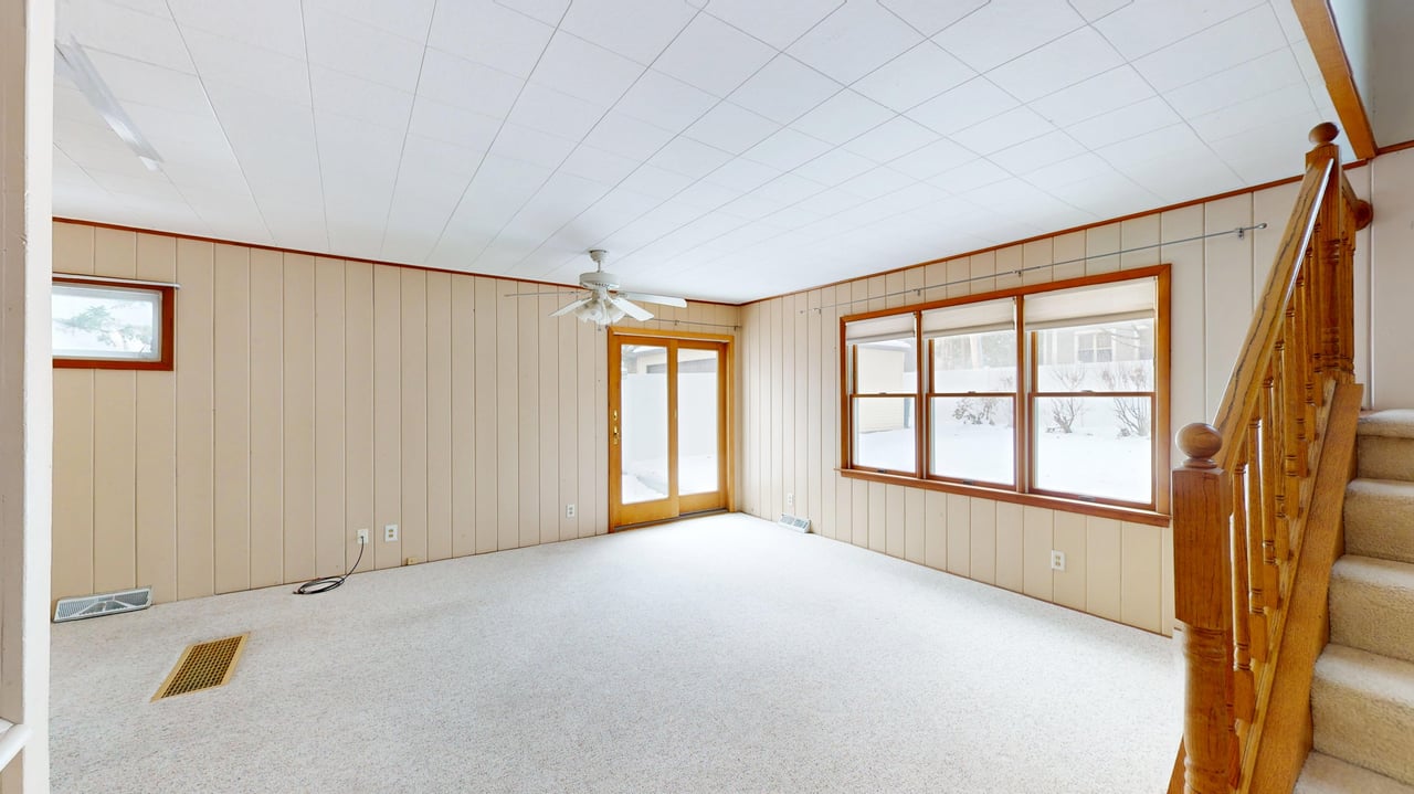 4512 Saratoga Avenue