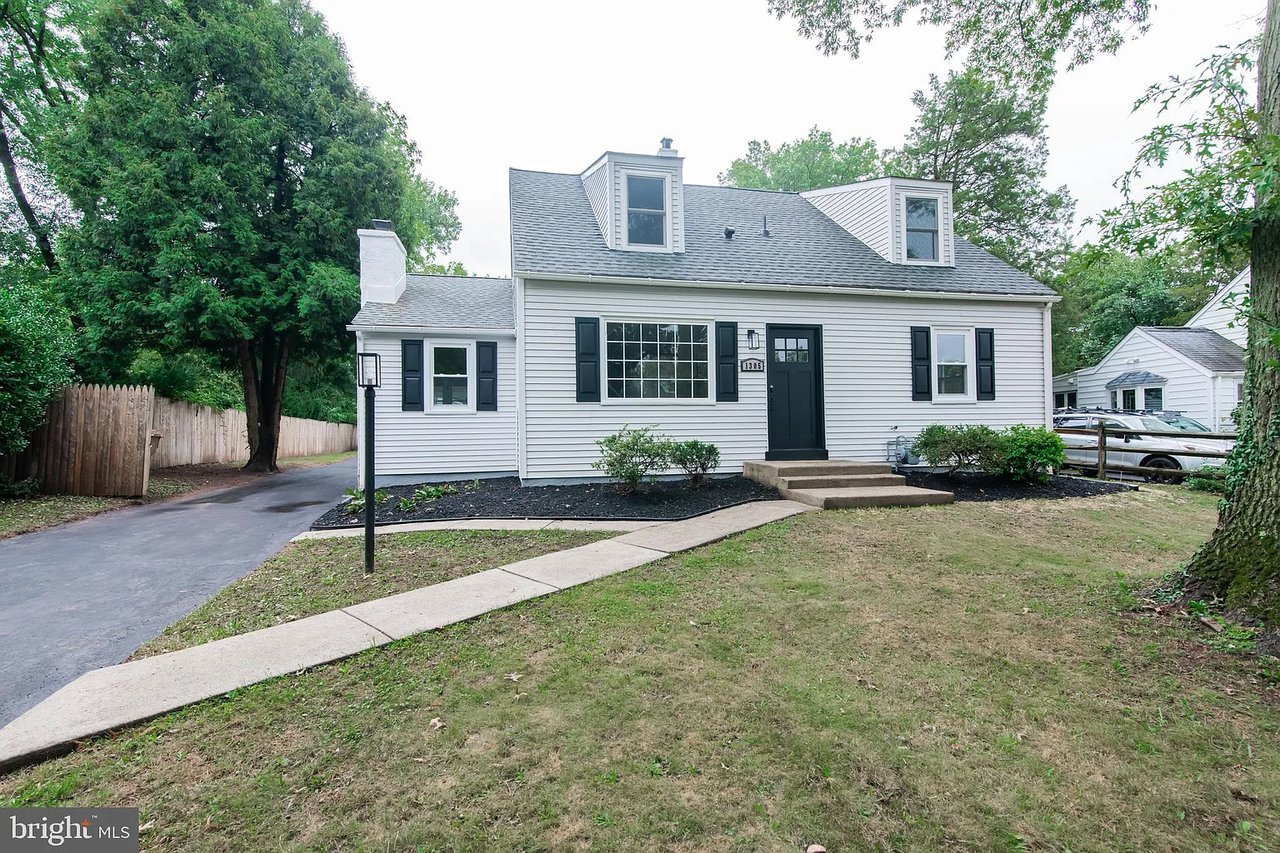 1305 Hartranft Ave
