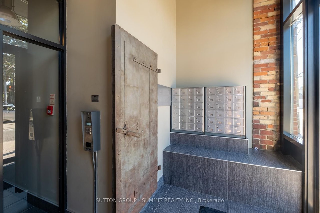 HISTORICAL PENTHOUSE SUITE