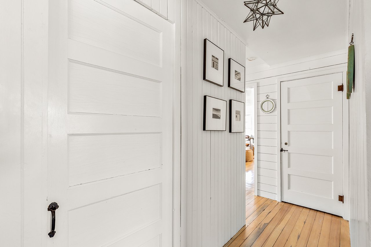 Choosing Between Downtown Oak Bluffs And East Chop Homes