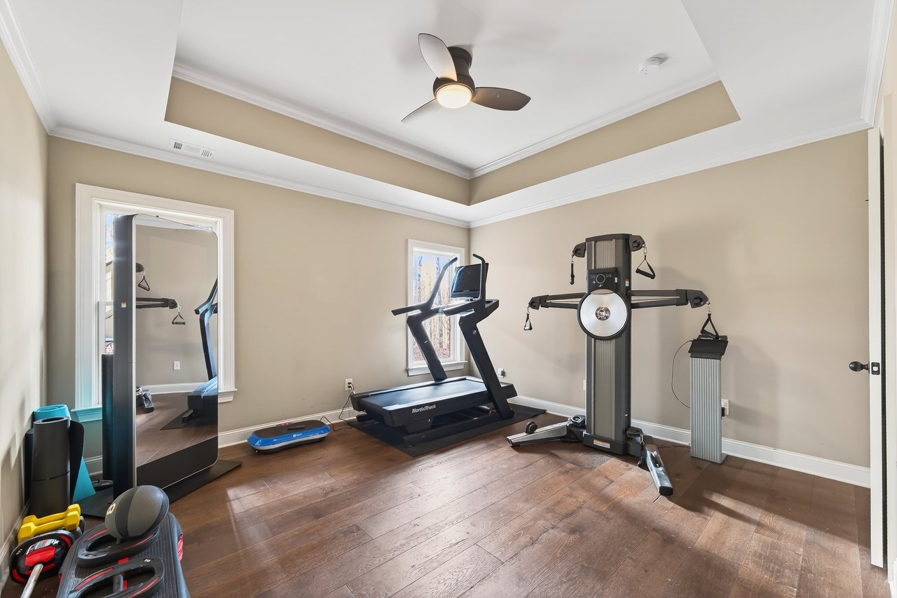 16750 Quayside Drive