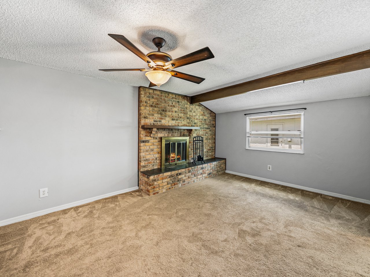 36247 SANTEELAH DR