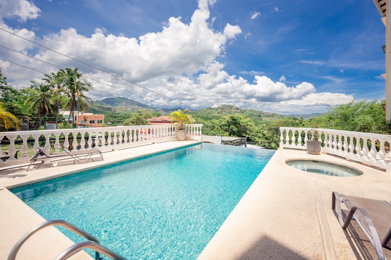 Flamingo Marina Real Penthouse 133 | Ocean-View Condo in Playa Flamingo