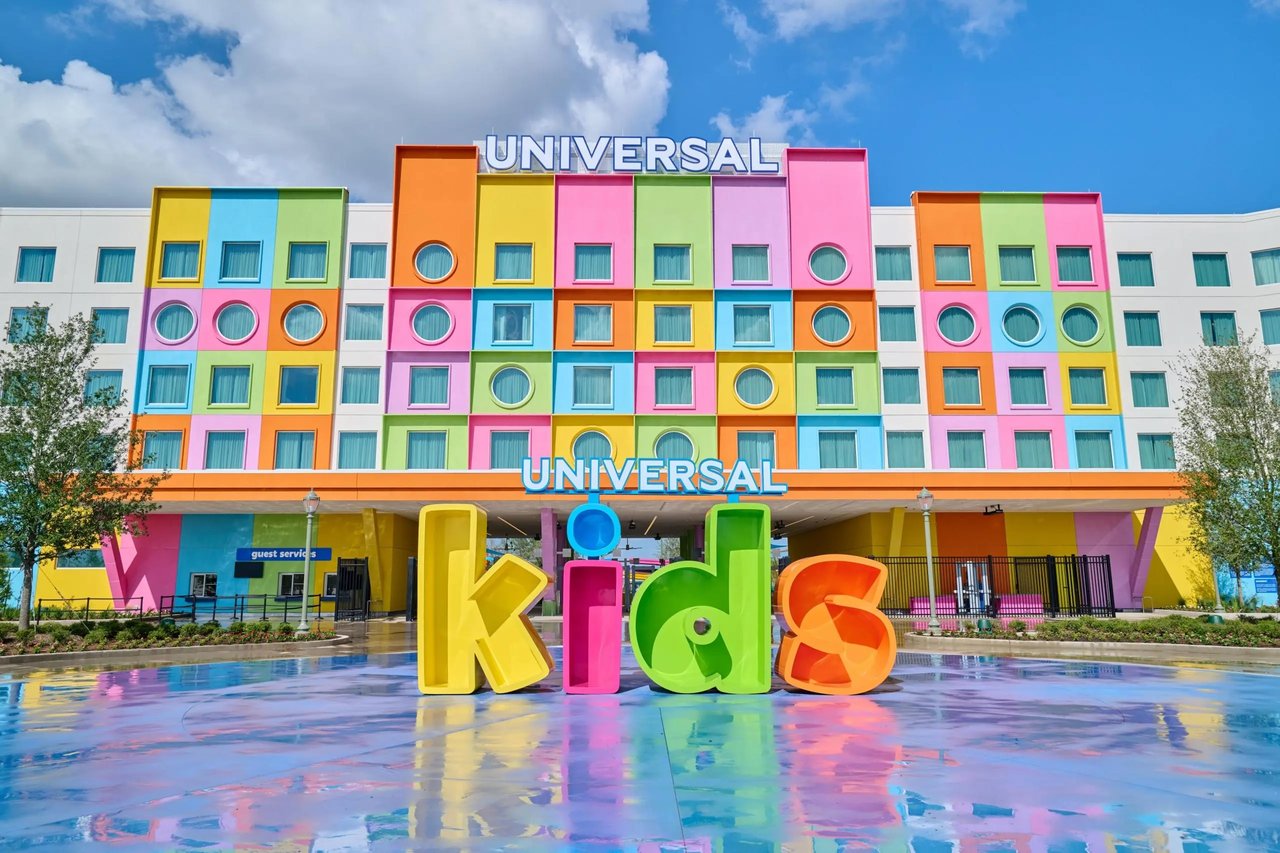 Front side of Universal Kids Resort in Frisco TX