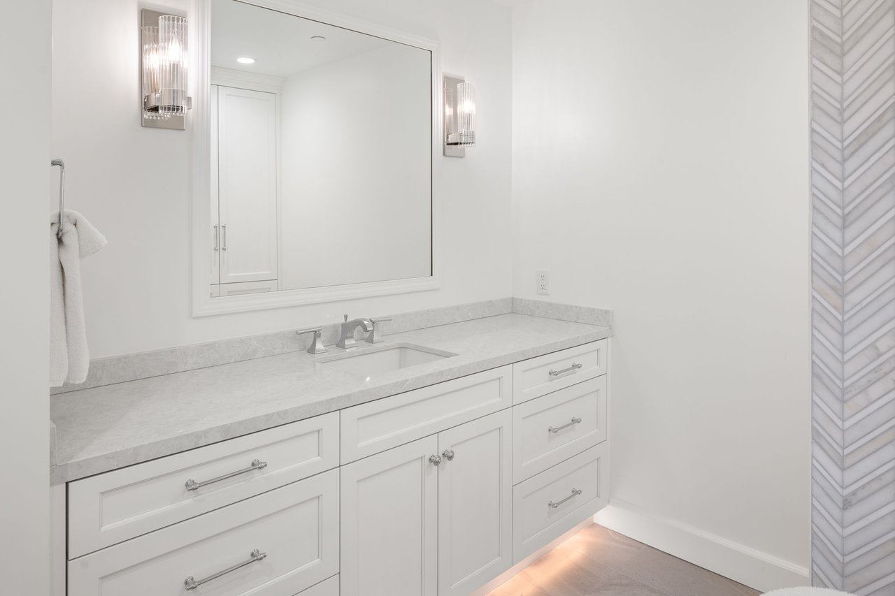 300 N Swall Dr Unit: 354, Beverly Hills 