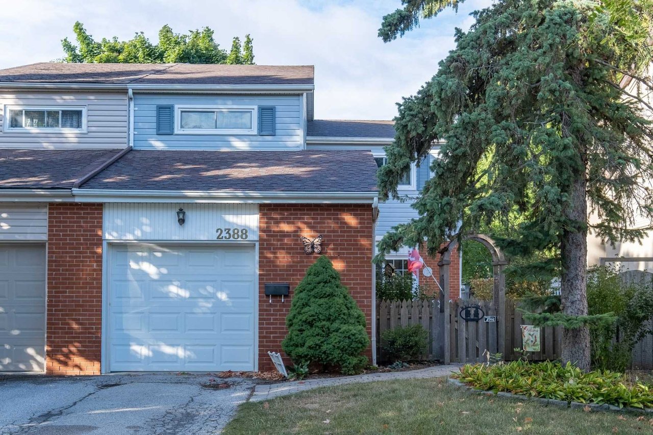 2388 Basswood Cres