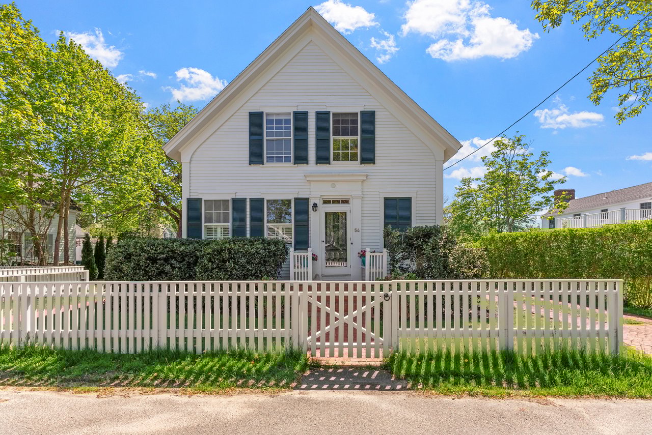 54 Cooke St