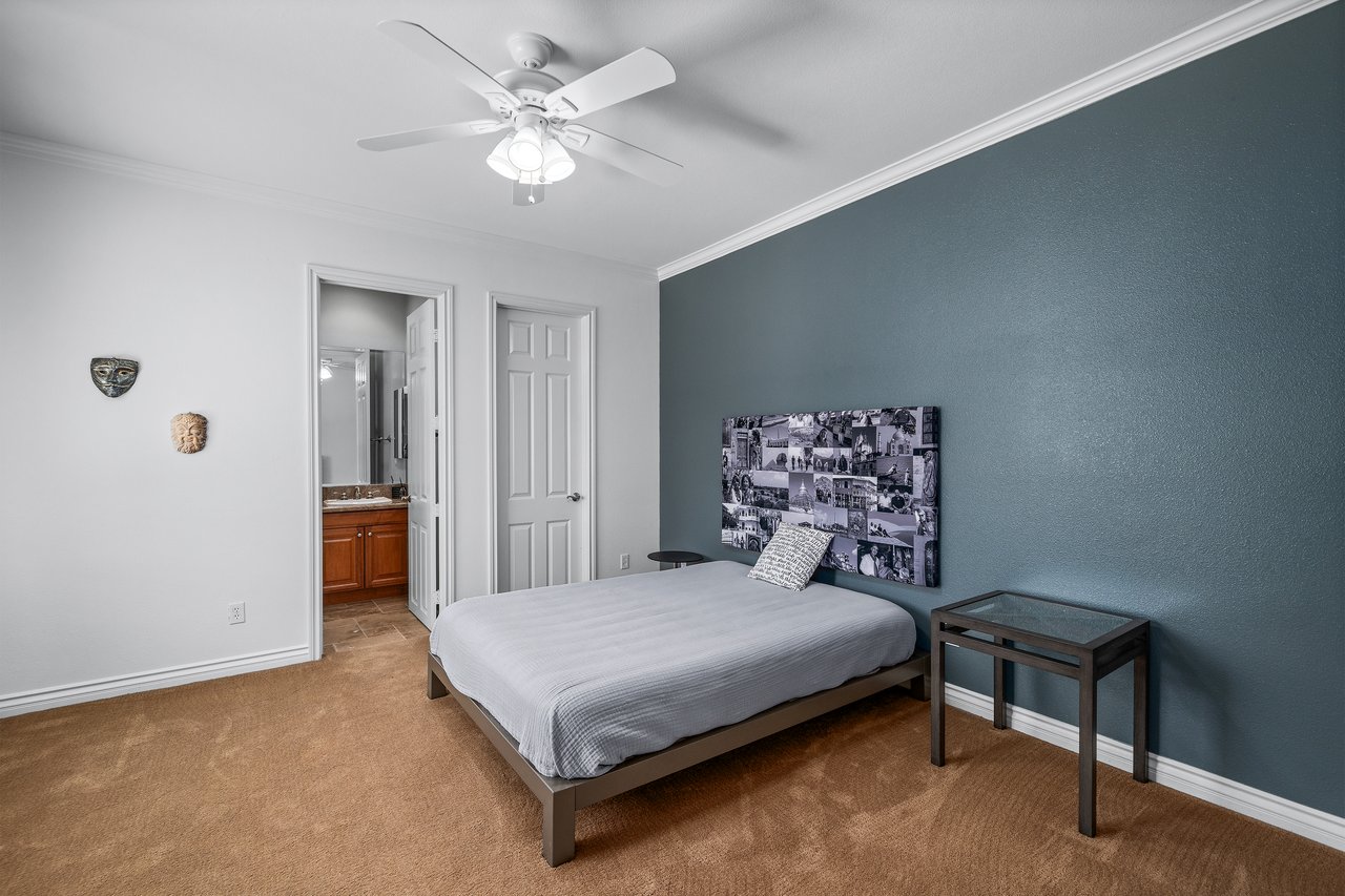 36505 Calle De Lobo