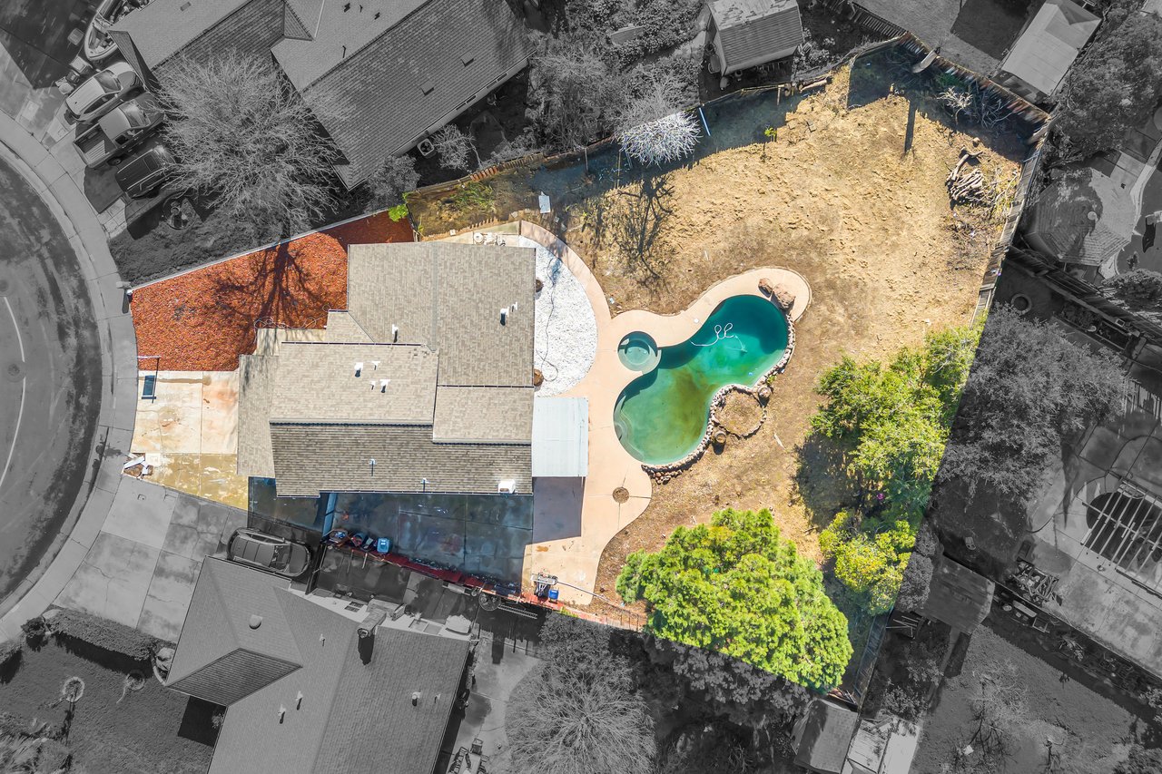 7422 PALMER HOUSE DR