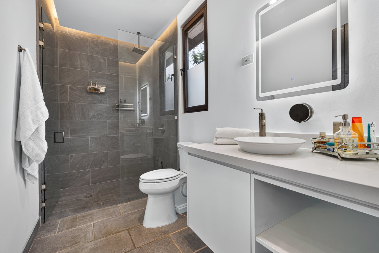Casa Arcana | Luxury 3BR Condo with Private Pool in Tamarindo Parks | Walk to Beach