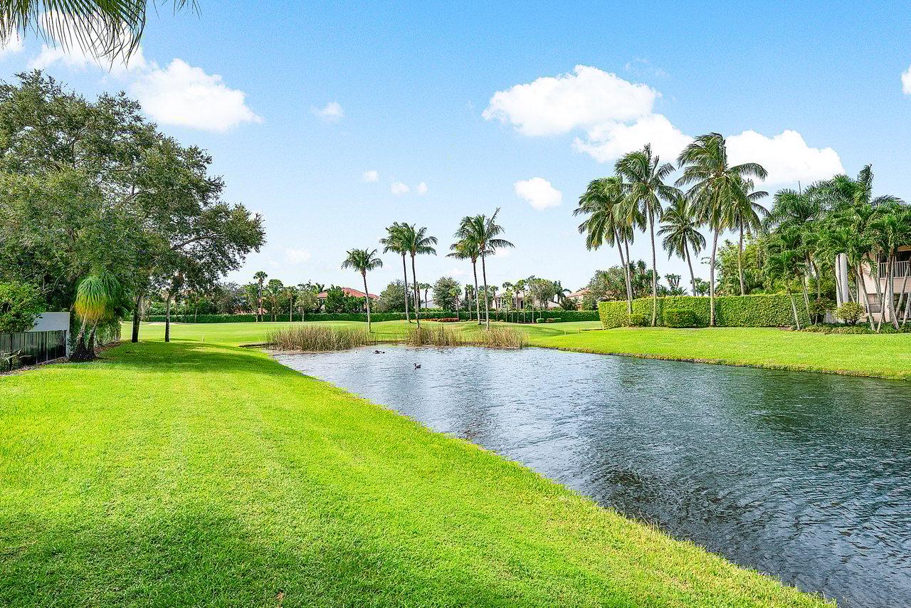 17311 Bridleway Trail