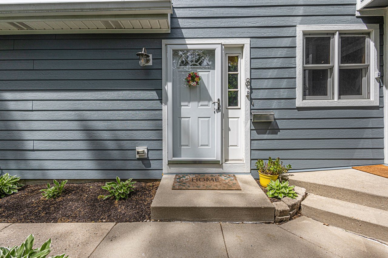 355 Havenwood Dr. Unit 8 Lake Geneva