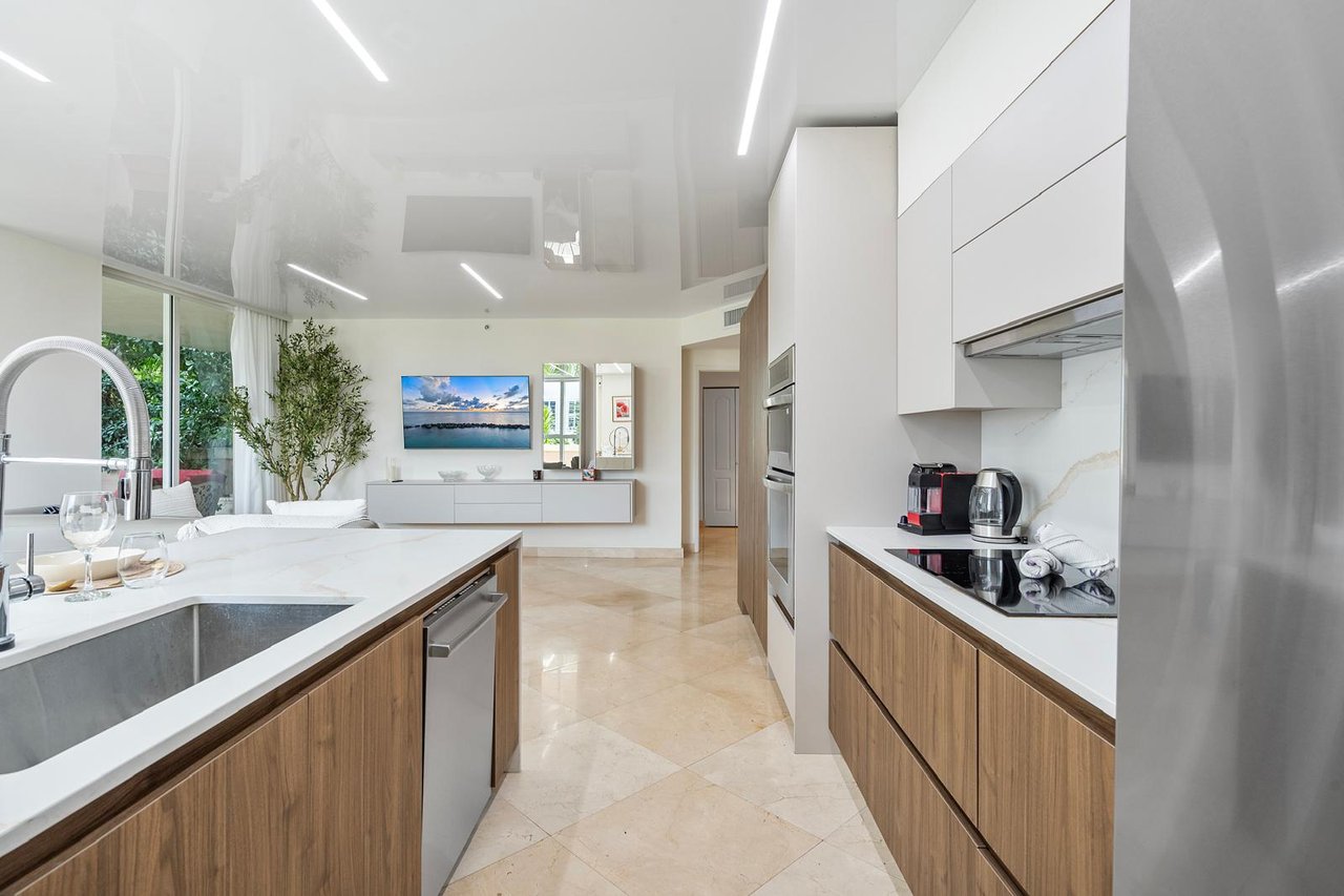 King David Short-Term Rental | Prime Location
