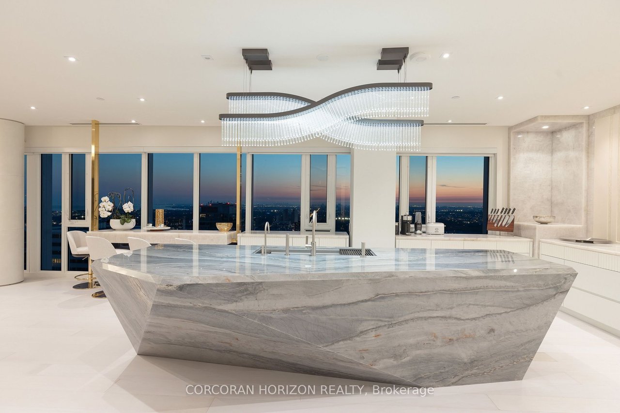 CROWN JEWEL OF YORKVILLE