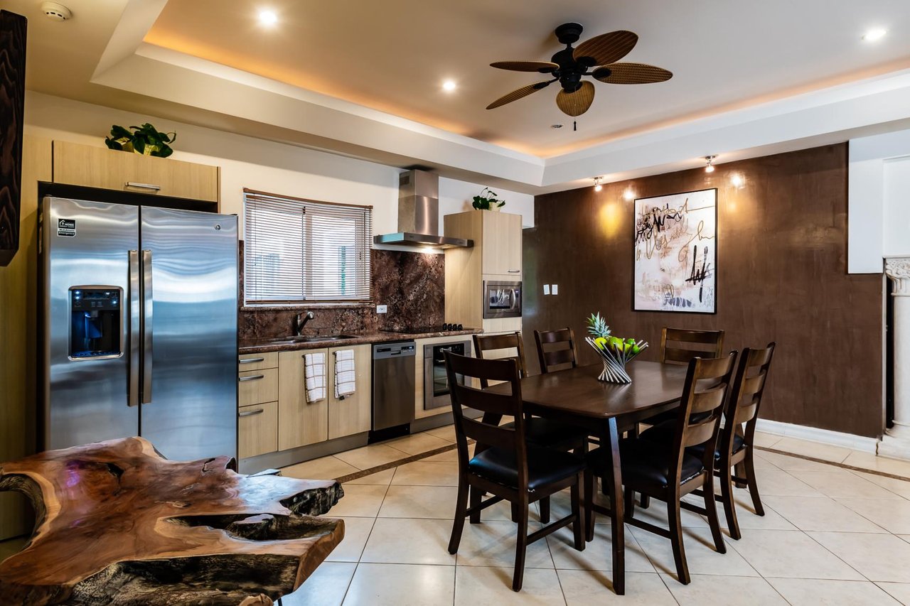 Bocaraca #4 | Luxury 3-Bedroom Condo Just Steps from the Beach!