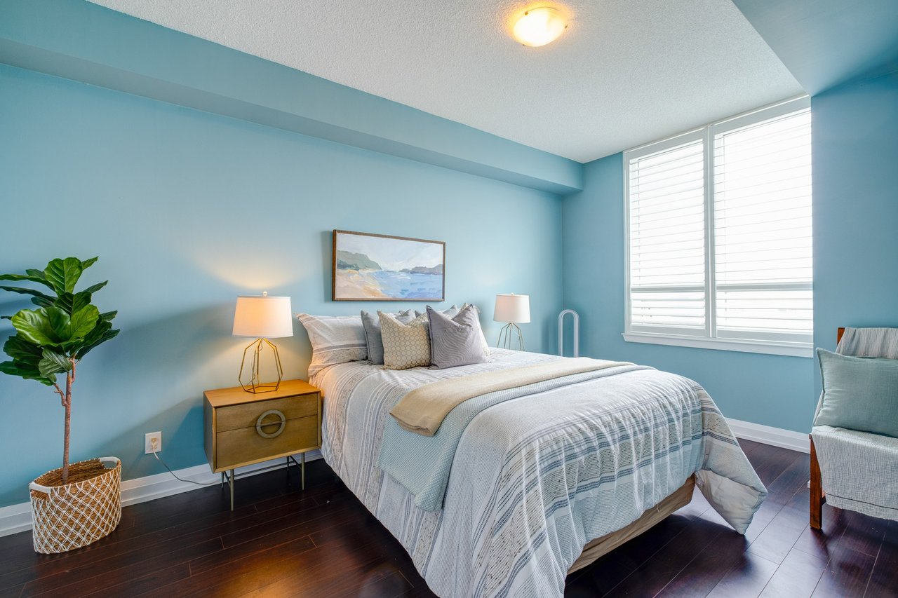 3520 Danforth Ave, Ste 209