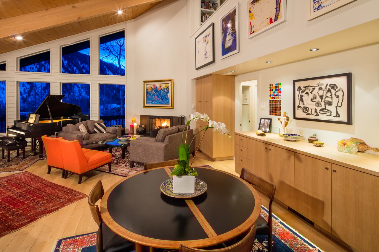 100 Mountain Laurel Court