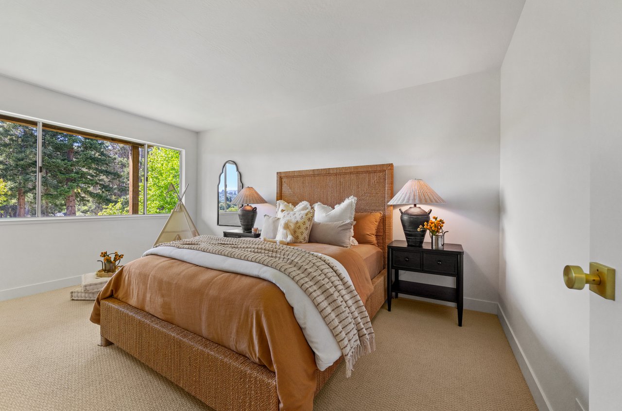 A Tasteful Renovation Meets Timeless Mid-Century Architecture