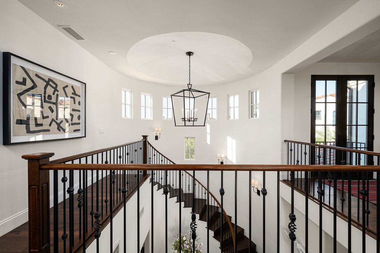 9483 E ROCKWOOD Drive