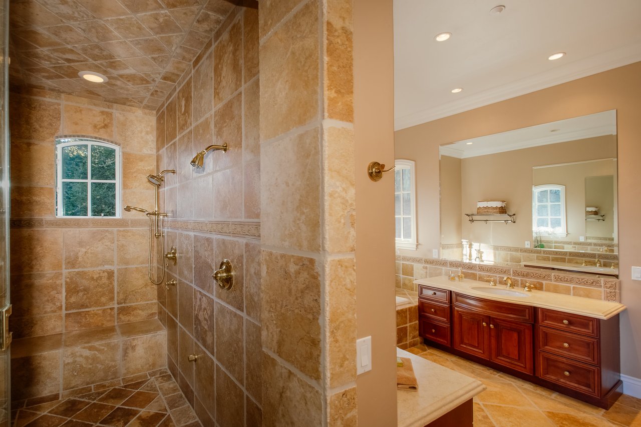 7410 Alturas Court, Monterey