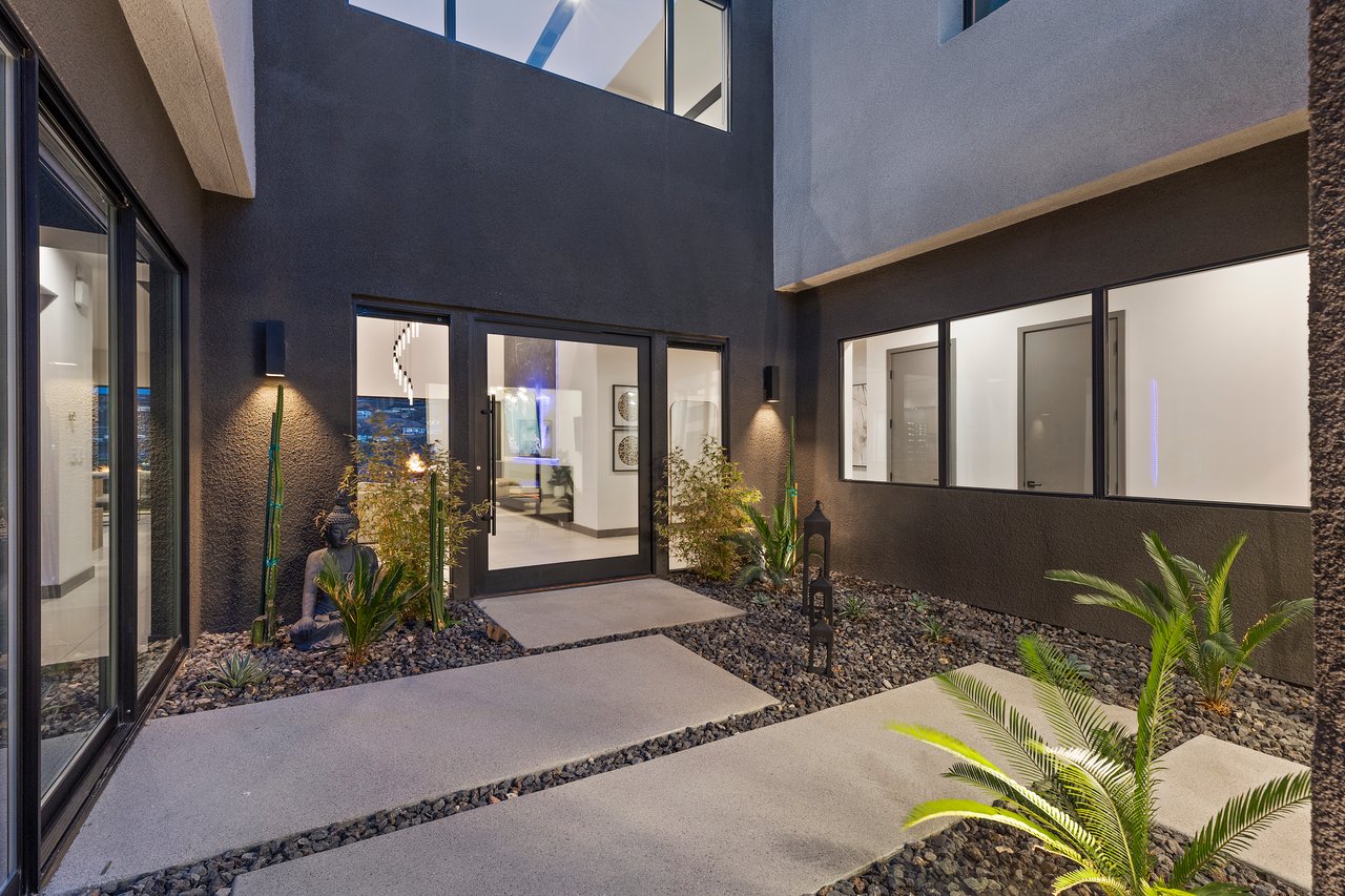 1463 Solitude Ridge Dr