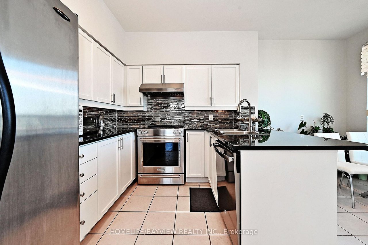 Prestigious Corner Penthouse